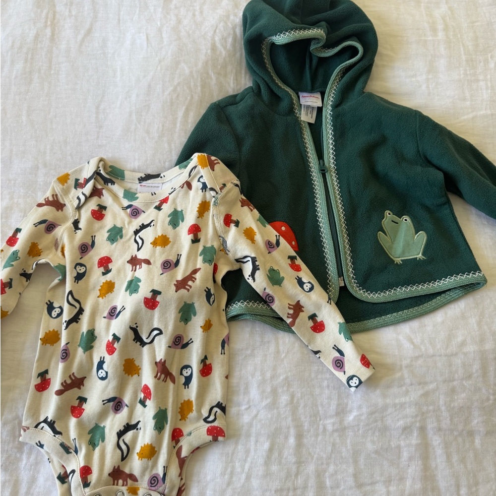 NEVER WORN Green Hooded Jacket and Patterned Onesie Set